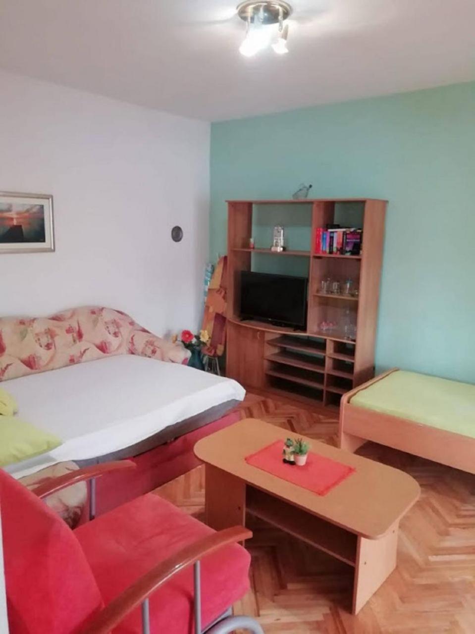 Apartments Marino - Near Family Friendly Beach Супетар Екстериор снимка