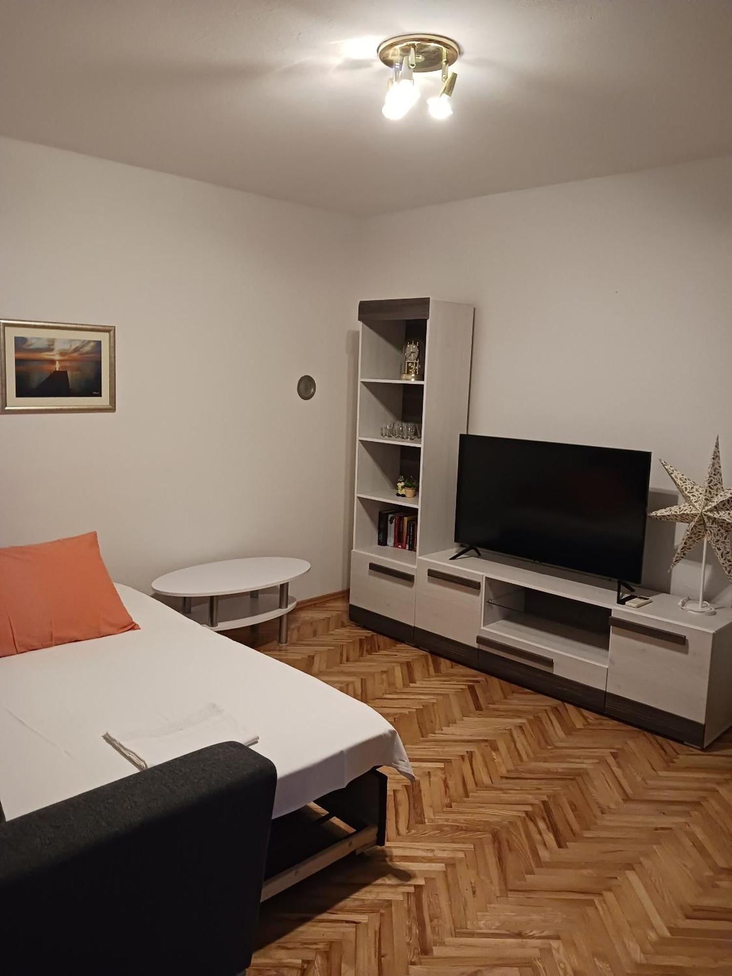 Apartments Marino - Near Family Friendly Beach Супетар Екстериор снимка